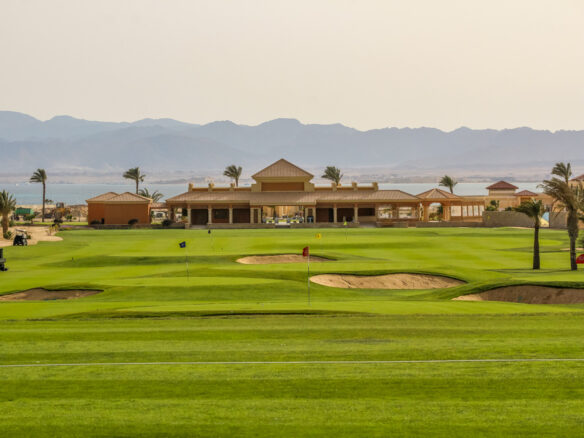 Soma Bay golf