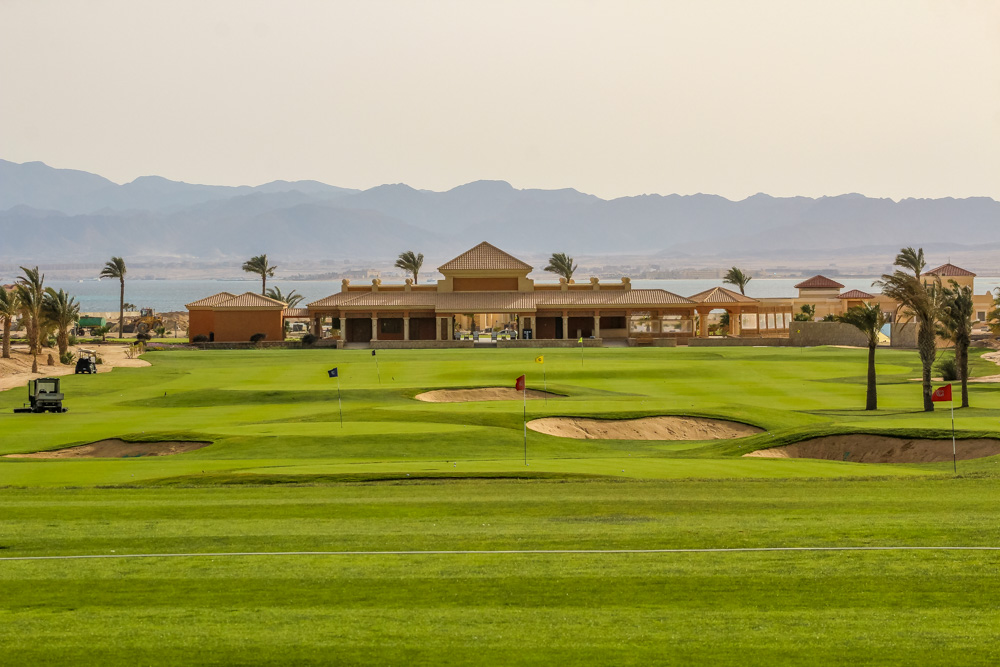 Soma Bay golf